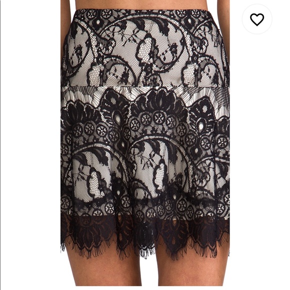 BB Dakota Theadora Scallop Lace Skirt - Picture 4 of 8